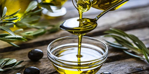 تصویر 3 از خرید روغن زیتون محلی + قیمت فروش استثنایی